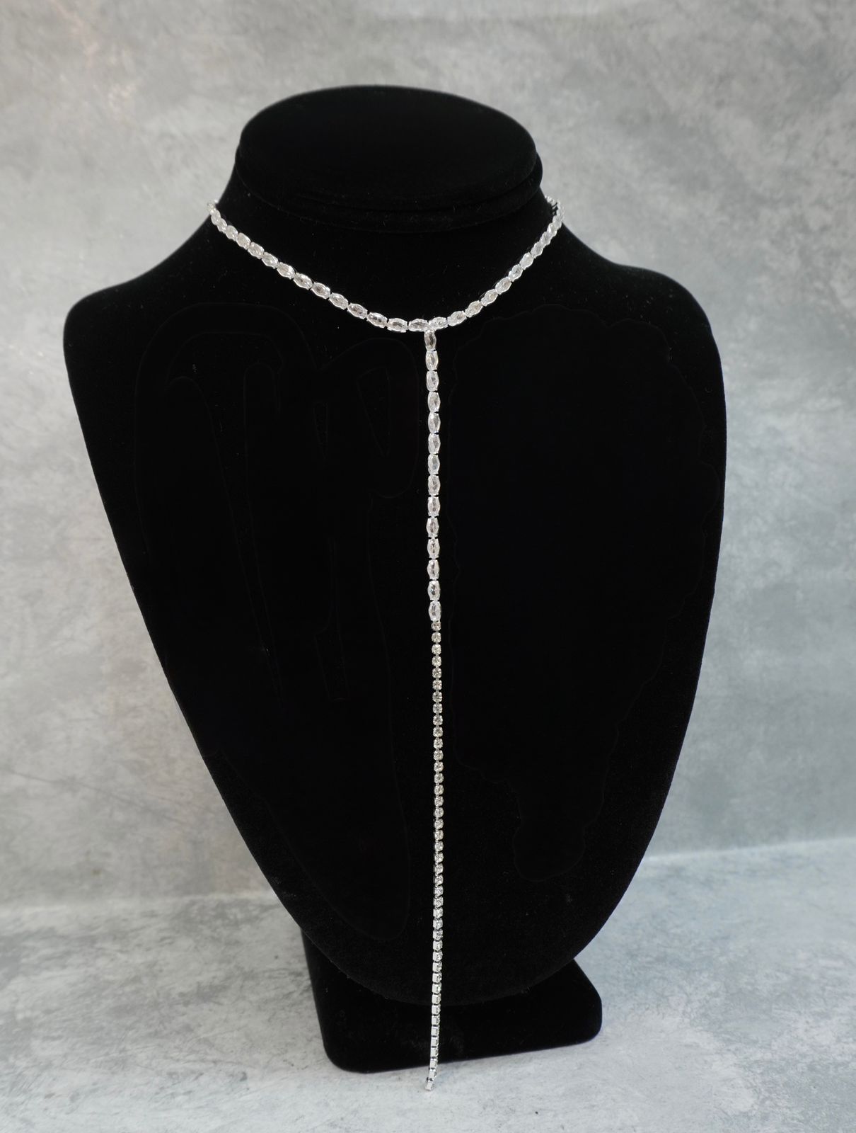 Choker largo gemas