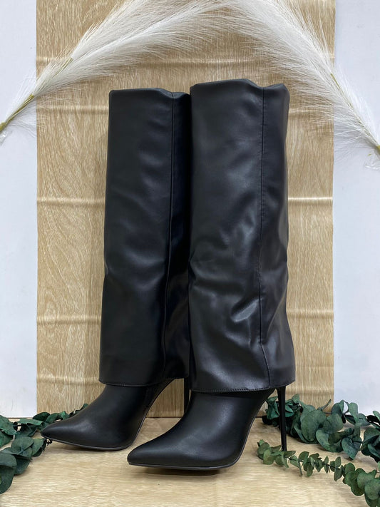 BOTAS CARINA