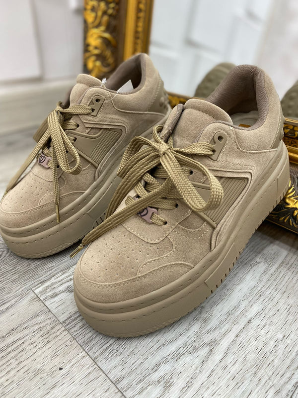 Tenis camel
