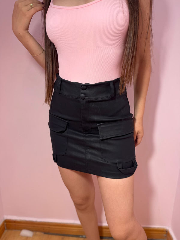 Falda cargo efecto cuero